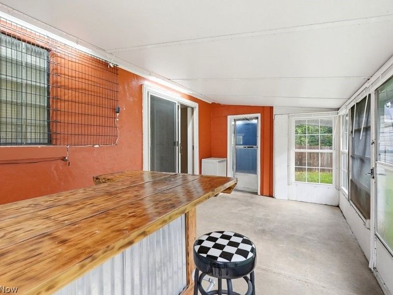 2195 Par Drive, Akron, OH 44312 Photo 29