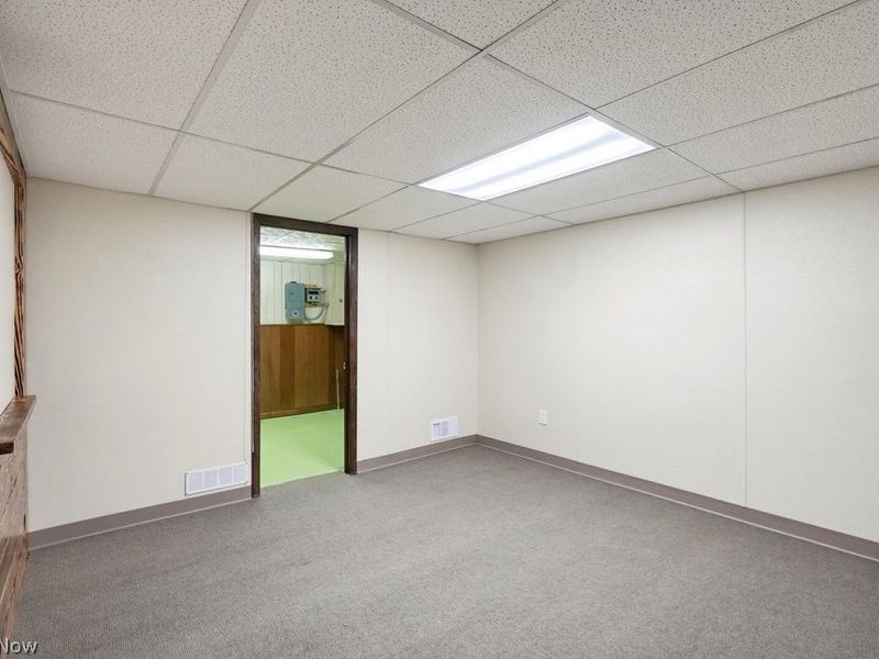 2195 Par Drive, Akron, OH 44312 Photo 30
