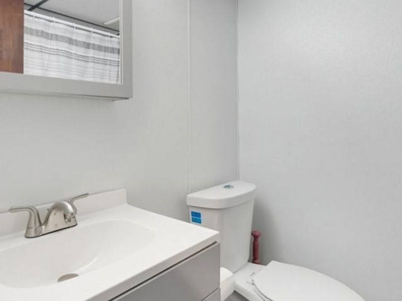 2195 Par Drive, Akron, OH 44312 Photo 35