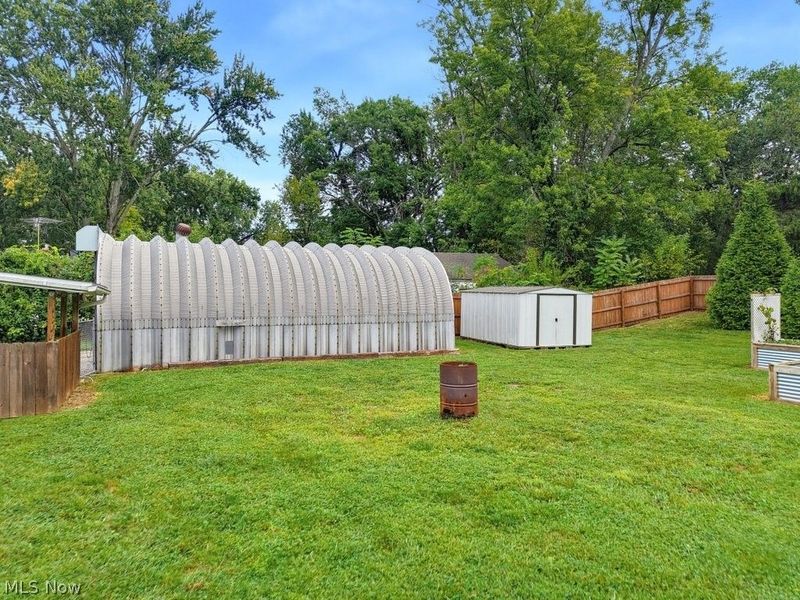 2195 Par Drive, Akron, OH 44312 Photo 5