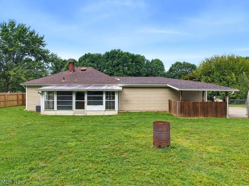 2195 Par Drive, Akron, OH 44312 Photo 7