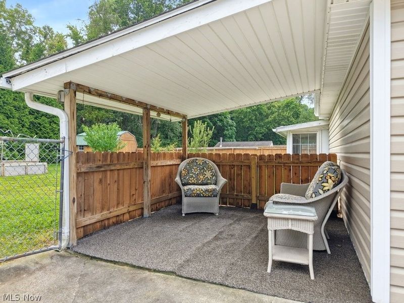 2195 Par Drive, Akron, OH 44312 Photo 9