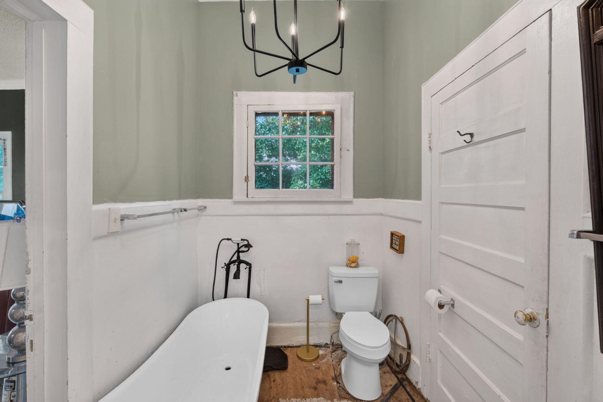 645 Hampton Street Photo 20