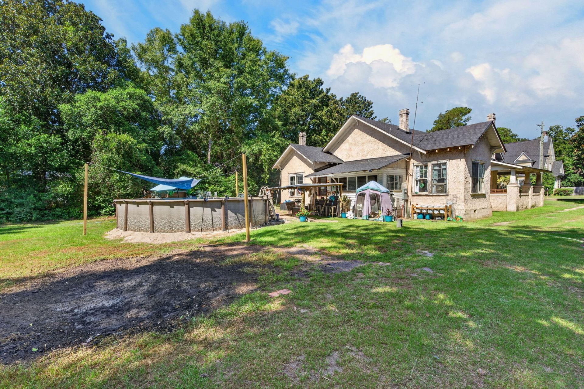 645 Hampton Street Photo 26