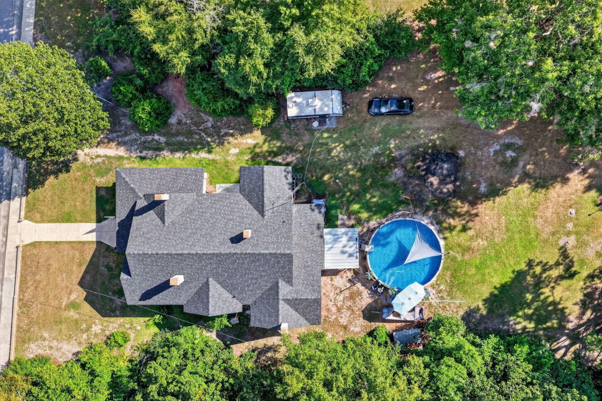 645 Hampton Street Photo 38