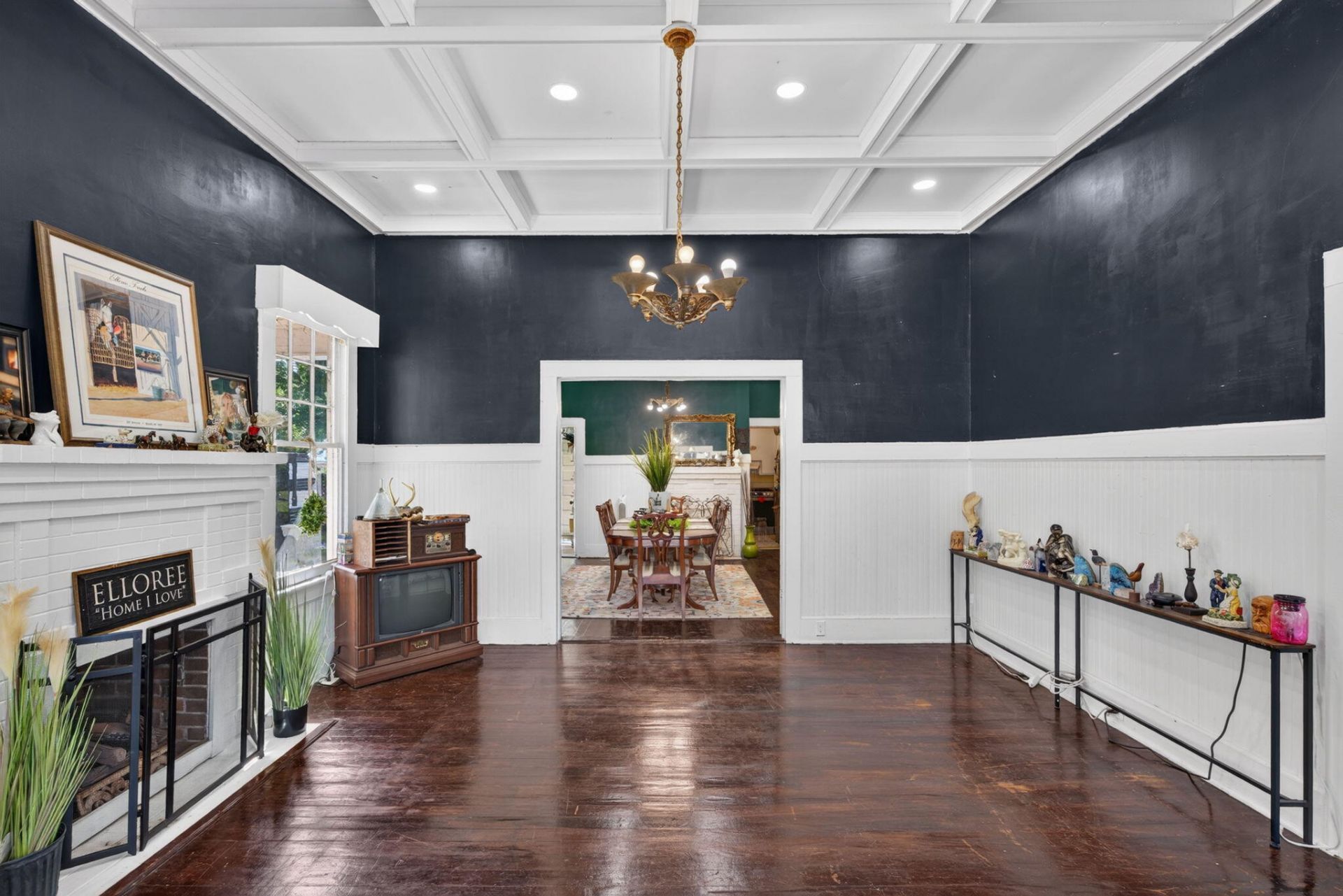645 Hampton Street Photo 6