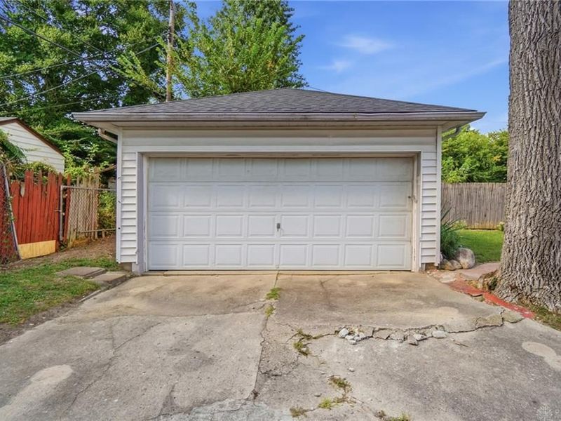 1745 Catalpa Drive, Dayton, OH 45406 Photo 45