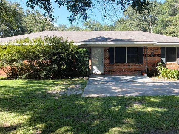 3021 Old Liberty School Road , Bonifay, FL 32425
