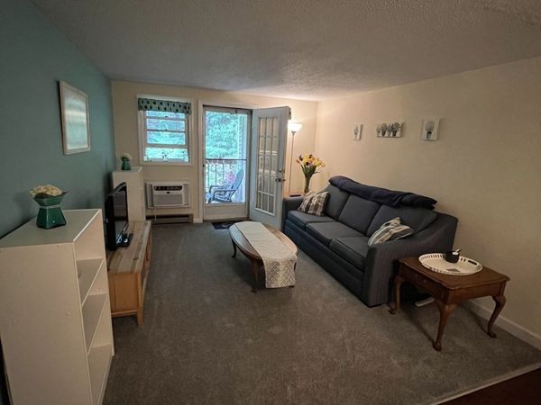 89 Heritage Dr, Unit 89, Northbridge, MA 01534