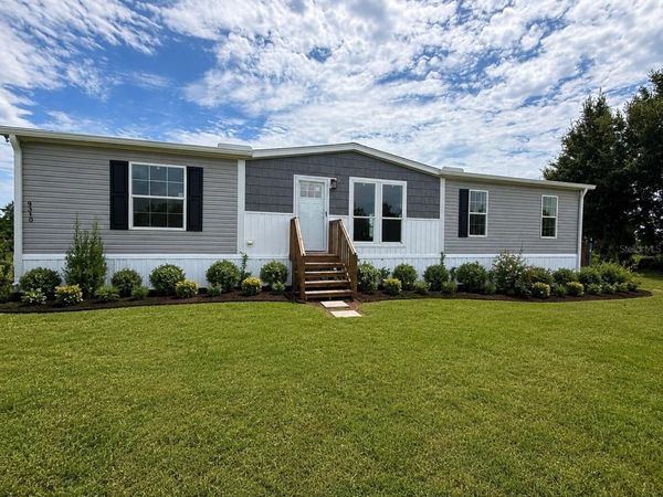 9310 LAKESHORE DRIVE , CLERMONT, FL 34711