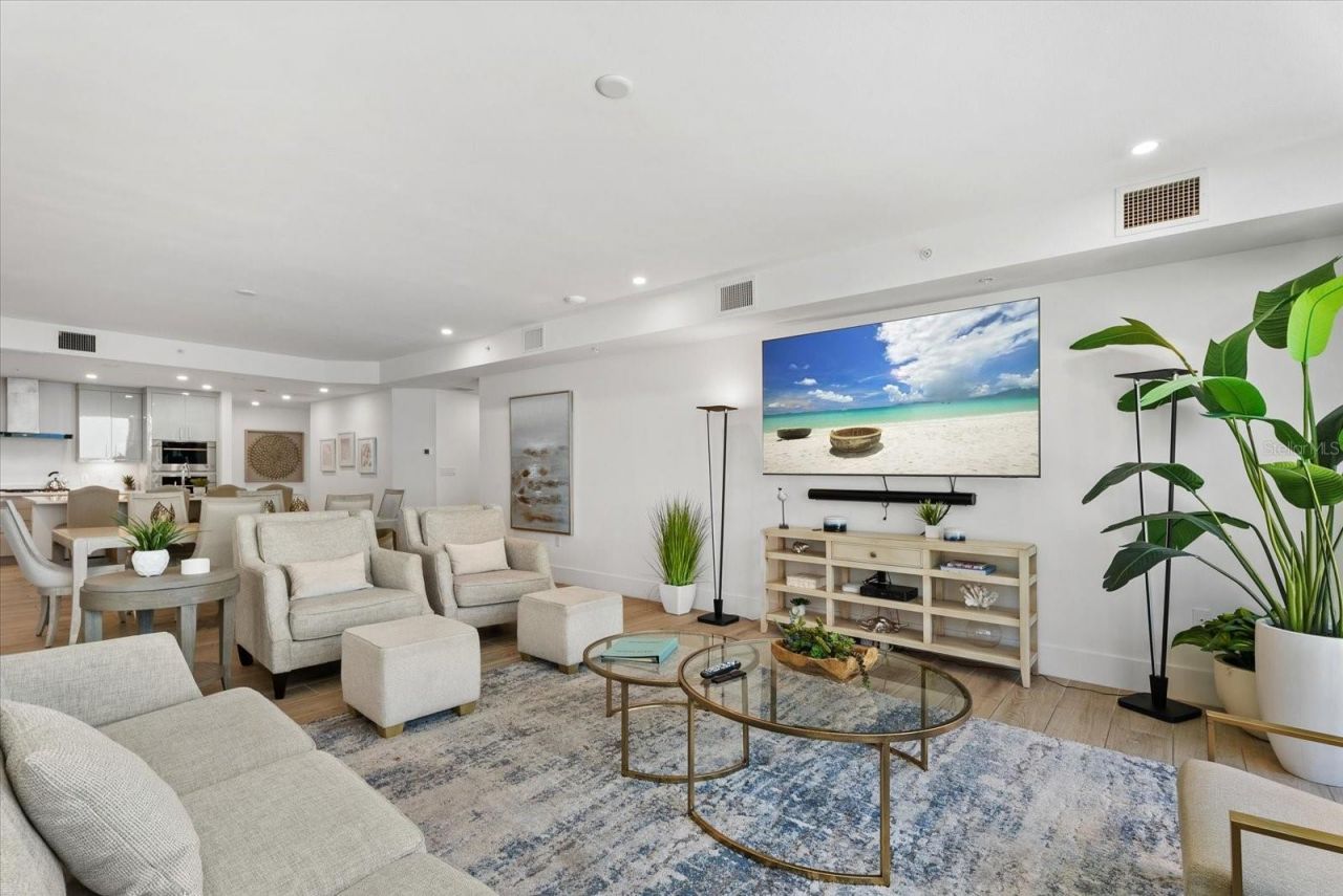 1035 Seaside Drive, Unit 502, Sarasota, FL 34242 Photo