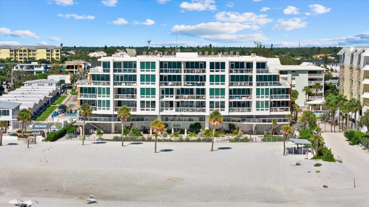 1035 Seaside Drive, Unit 502, Sarasota, FL 34242 Photo