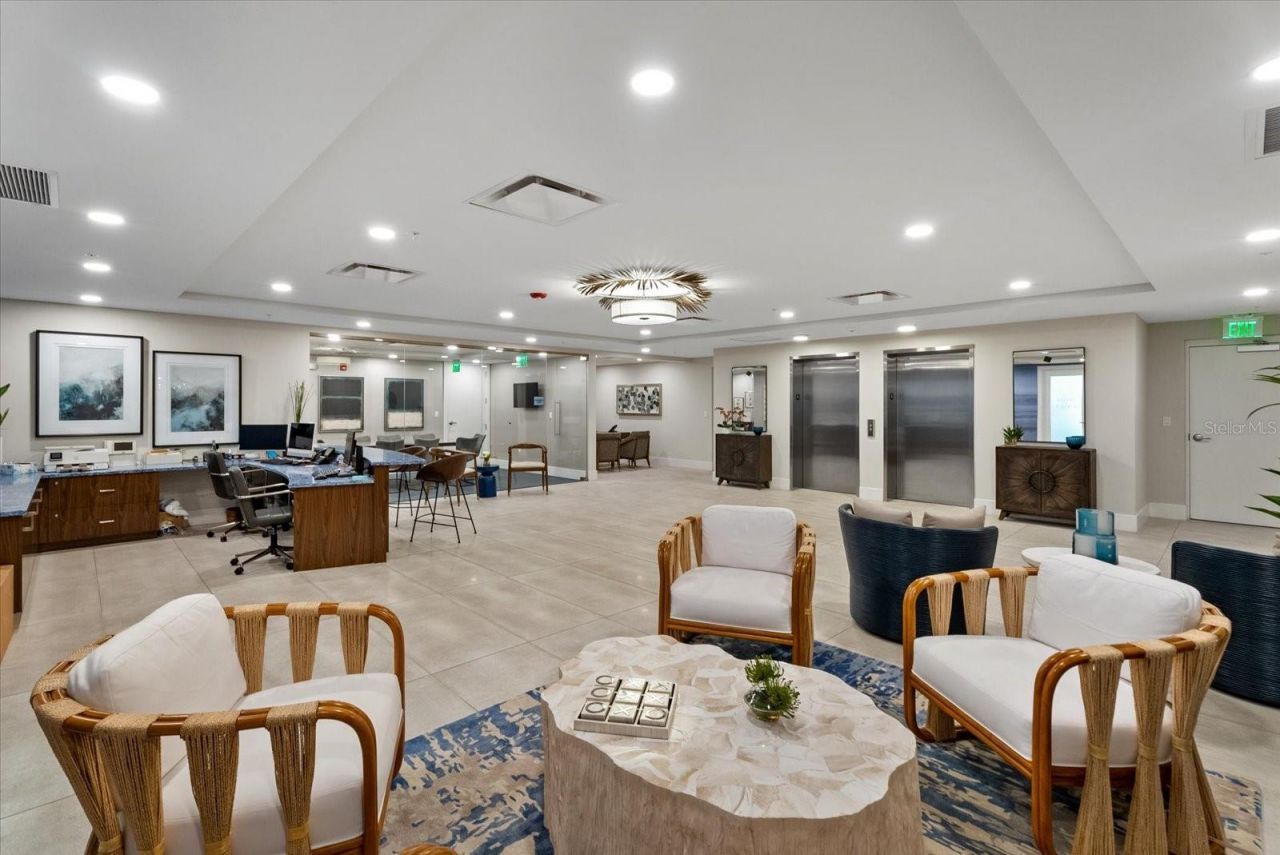 1035 Seaside Drive, Unit 502, Sarasota, FL 34242 Photo