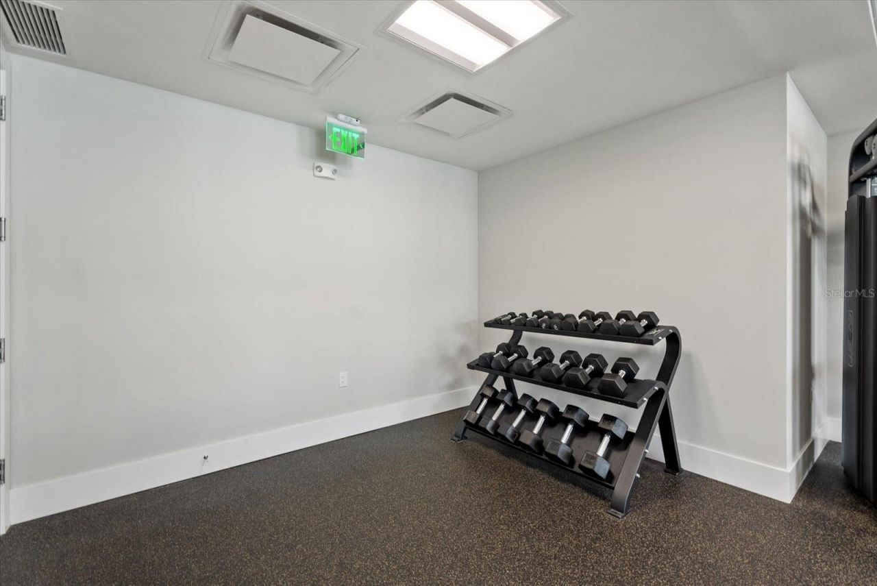 1035 Seaside Drive, Unit 502, Sarasota, FL 34242 Photo