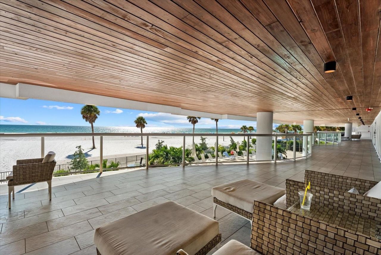 1035 Seaside Drive, Unit 502, Sarasota, FL 34242 Photo