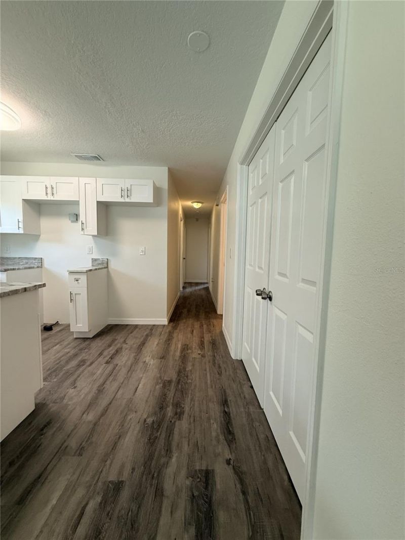 1013 6th Street E, Bradenton, FL 34208 Photo