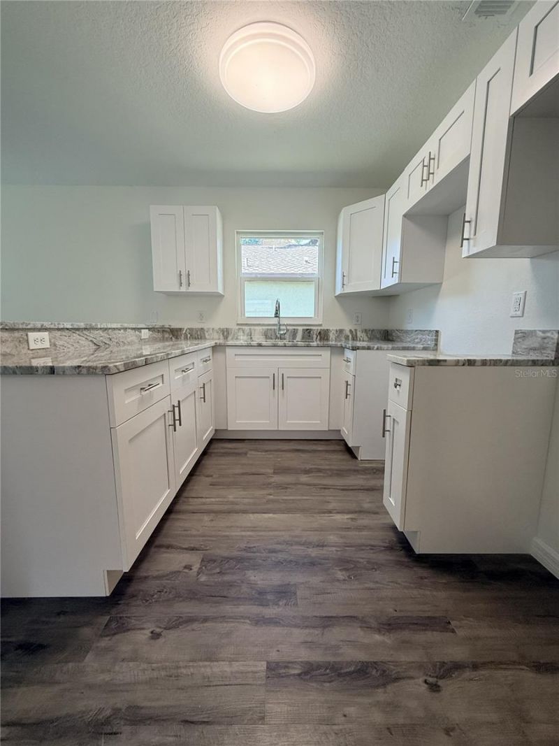 1013 6th Street E, Bradenton, FL 34208 Photo