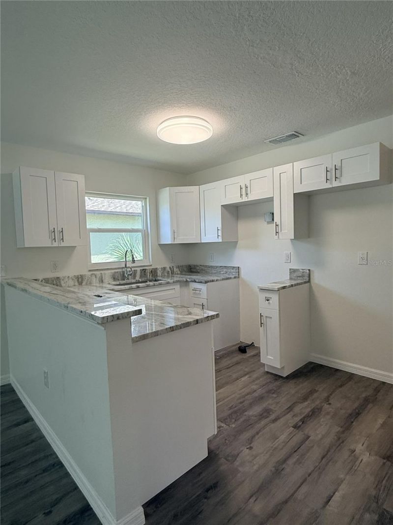 1013 6th Street E, Bradenton, FL 34208 Photo