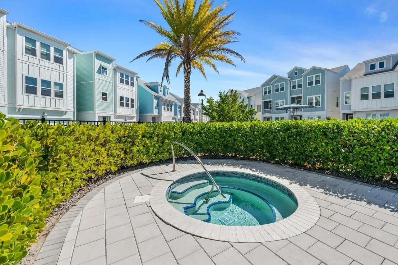 2400 Ezzell Court, Sarasota, FL 34237 Photo