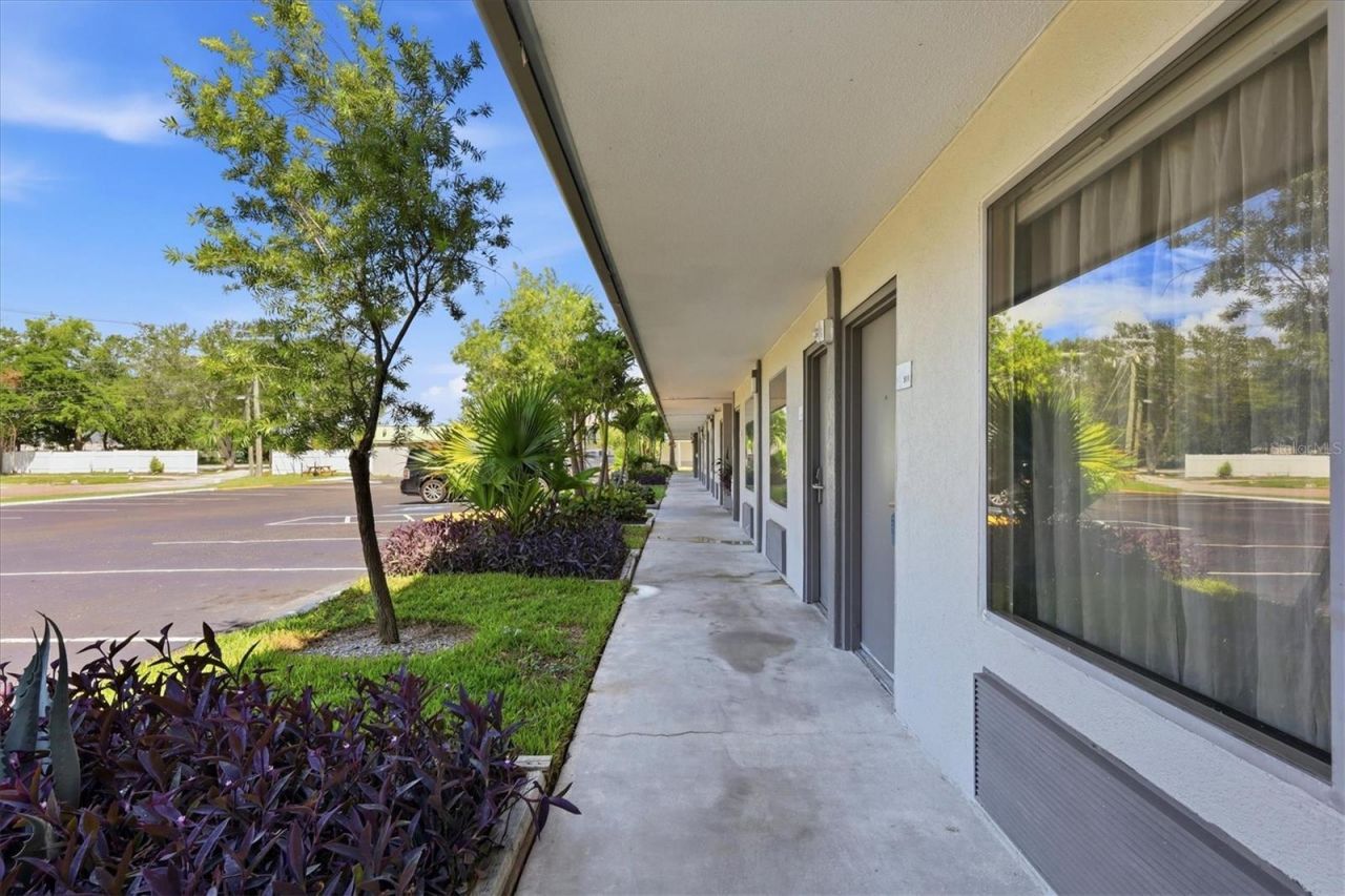 7150 N Tamiami Trail, Unit S511, Sarasota, FL 34243 Photo