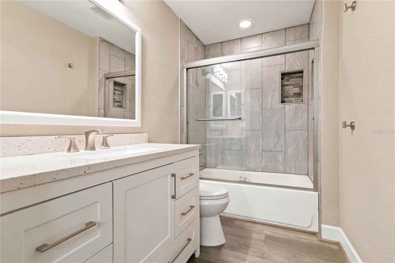 5544 Dinah Lane, Sarasota, FL 34231 Photo