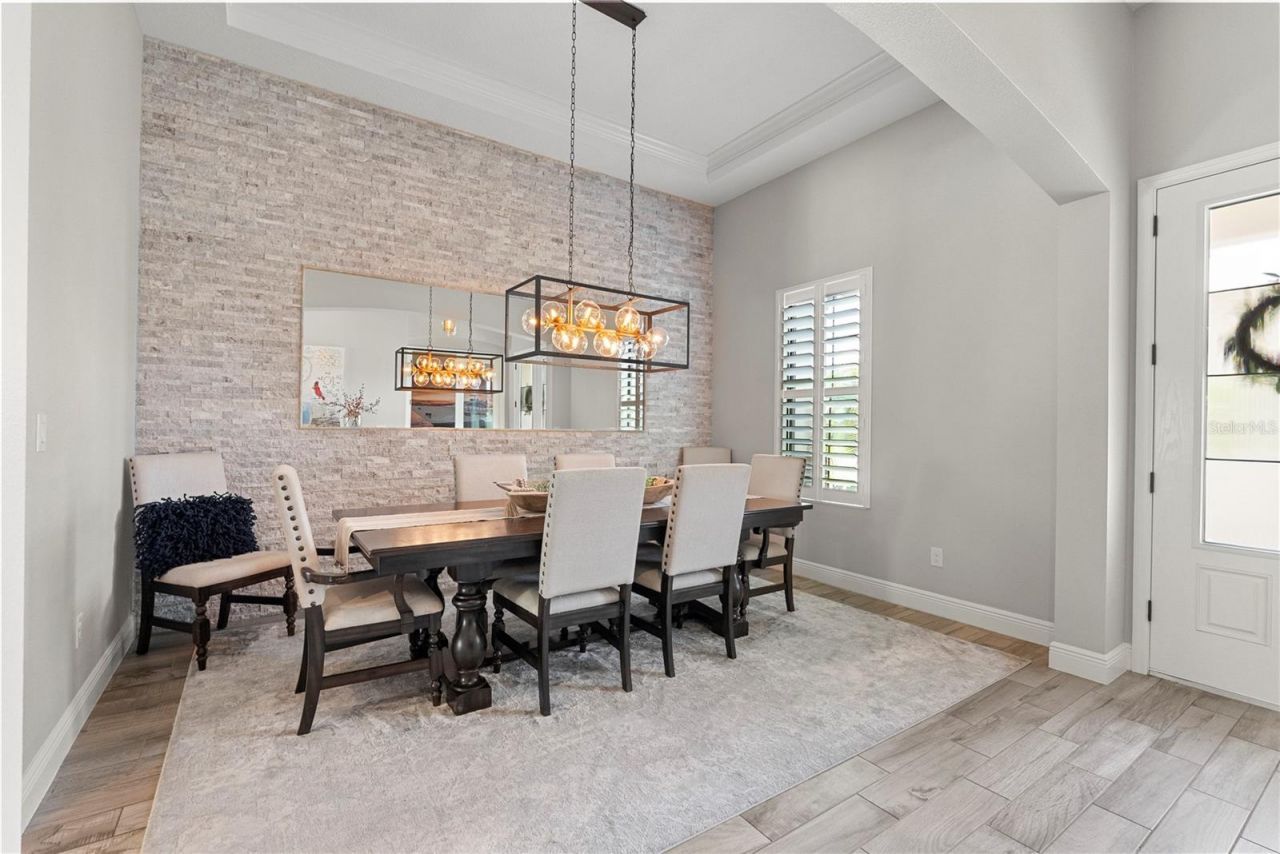 1404 Hamlin Ridge Avenue, Valrico, FL 33596 Photo