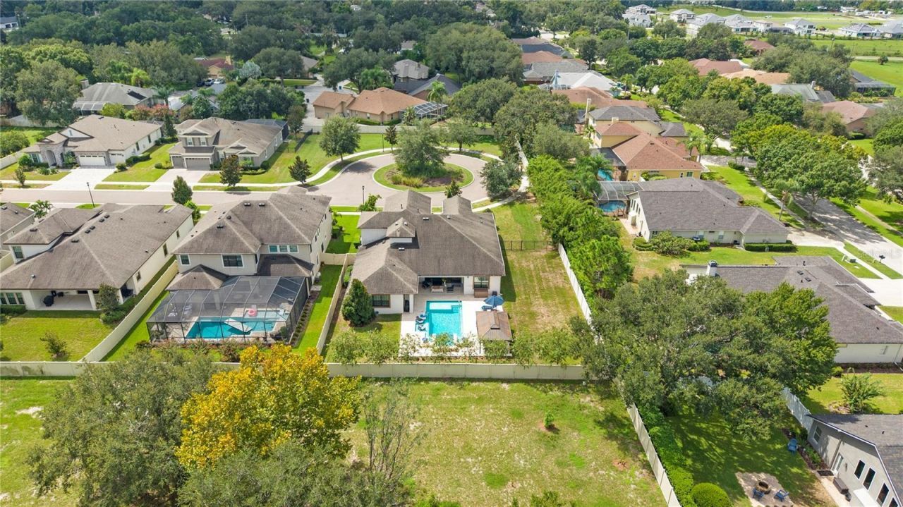 1404 Hamlin Ridge Avenue, Valrico, FL 33596 Photo