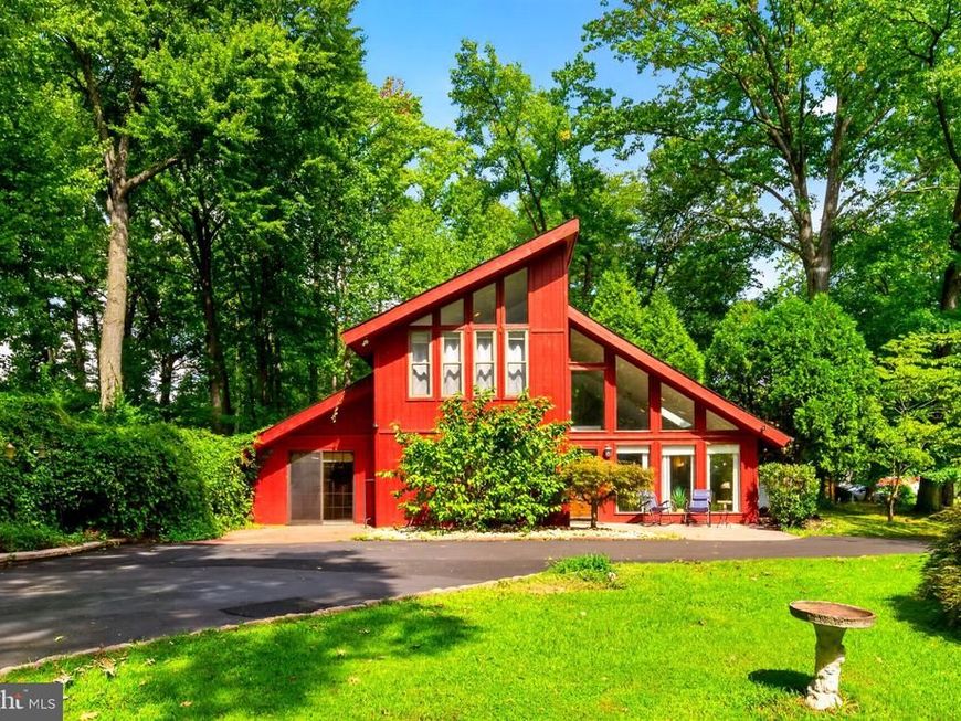 1016 Clemens Court, Bensalem, PA 19020 Main Photo
