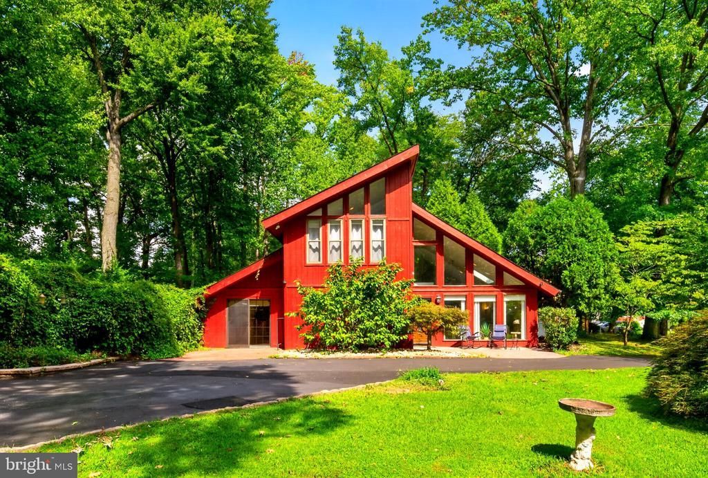 1016 CLEMENS COURT , BENSALEM, PA 19020