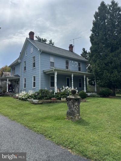 12109 WOODSBORO PIKE , KEYMAR, MD 21757