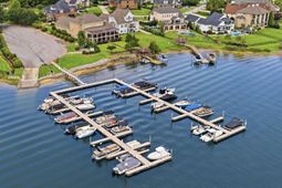 326 Waters Edge Court  photo 4
