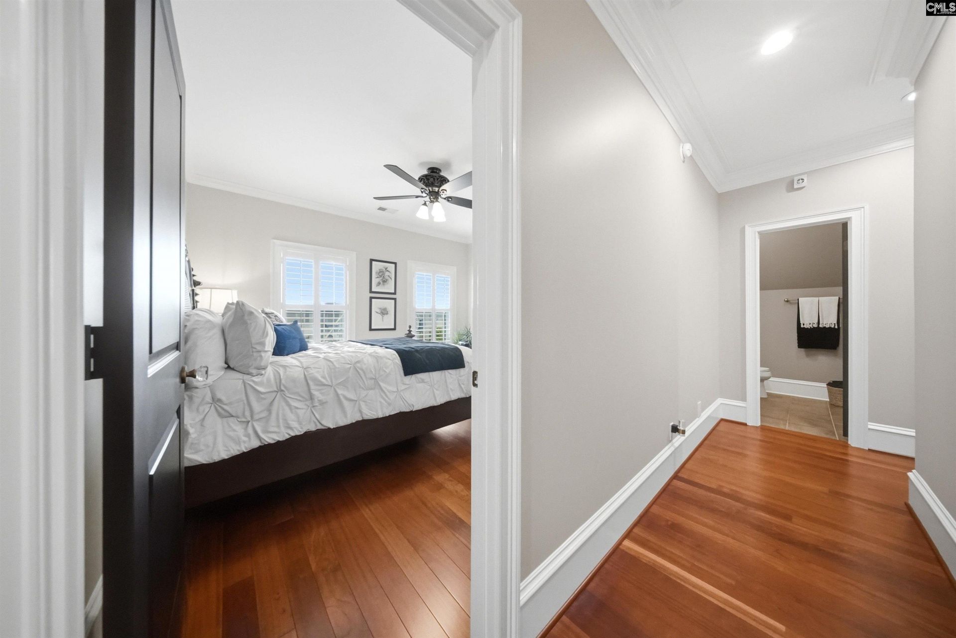 326 Waters Edge Court  Photo 35
