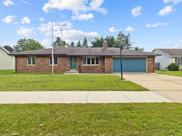 3729 Tripp Road, Janesville, WI 53548