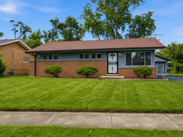 3036 Wilshire Avenue, Markham, IL 60428