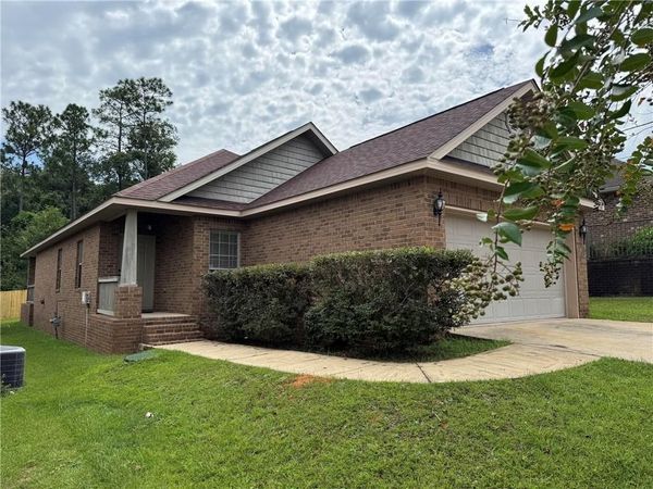 2507 Bentridge Drive W, Mobile, AL 36695