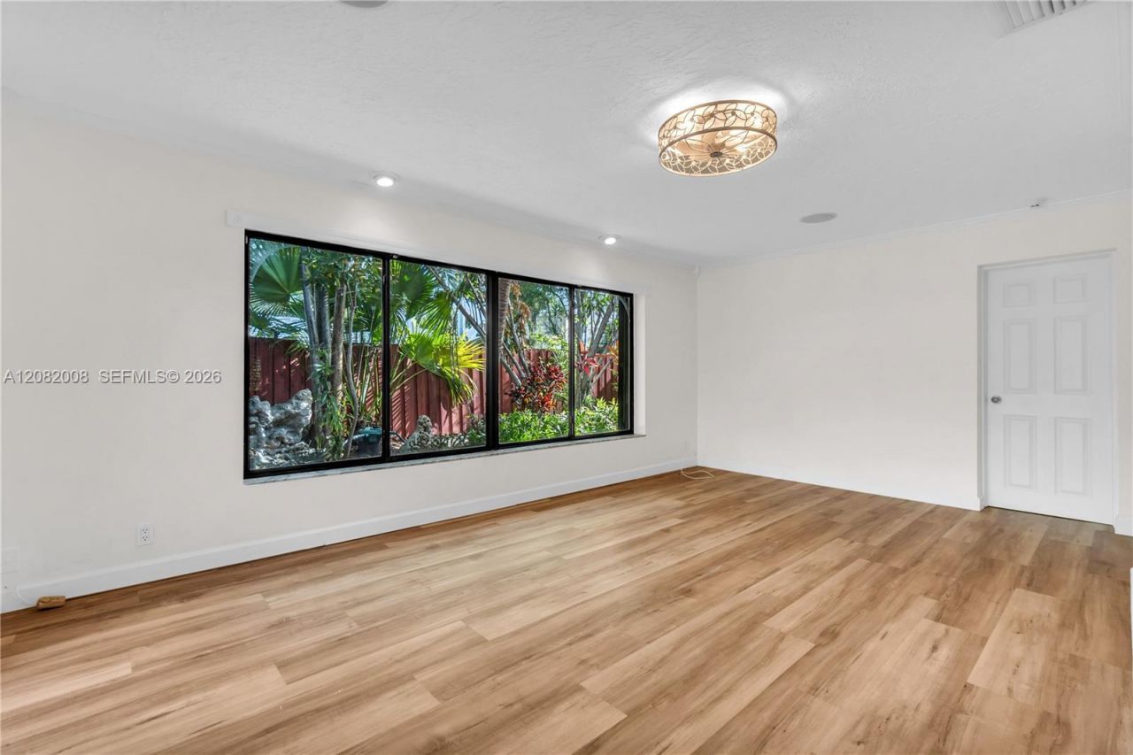2533 NE 35th Dr, Fort Lauderdale, FL 33308 Photo
