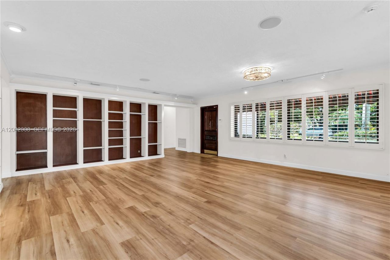 2533 NE 35th Dr, Fort Lauderdale, FL 33308 Photo