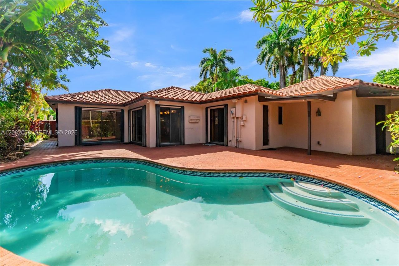 2533 NE 35th Dr, Fort Lauderdale, FL 33308 Photo