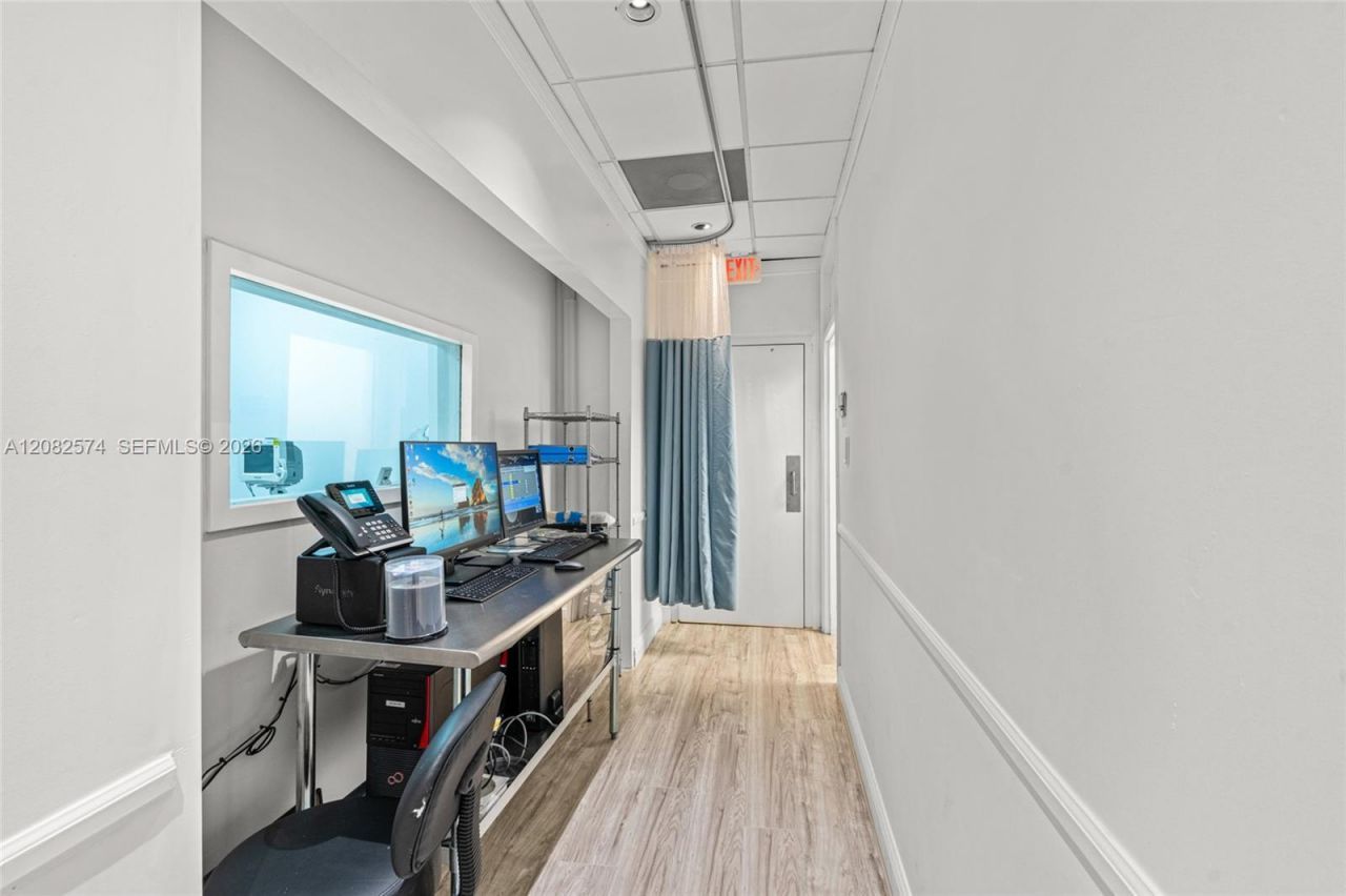 Please Call For Address, South Miami, FL 33143 Photo