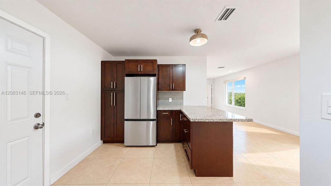 3558 SW 26th St , Unit 3558, Miami, FL 33133 Photo