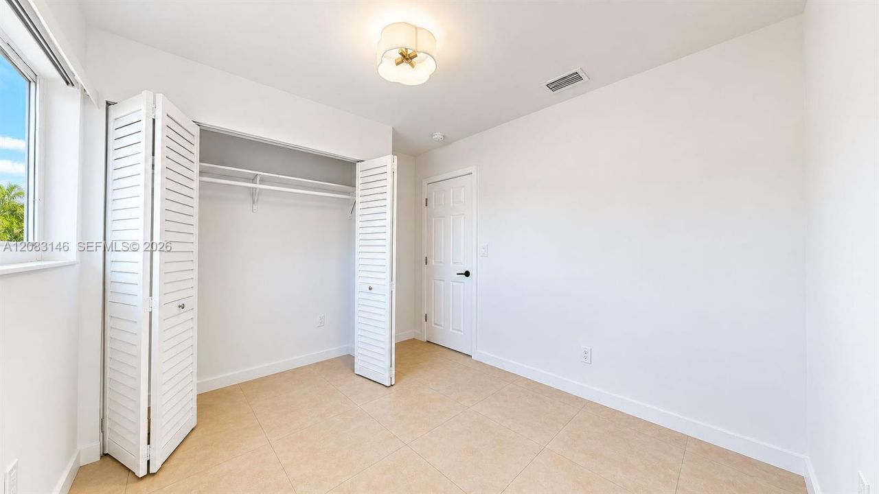 3558 SW 26th St , Unit 3558, Miami, FL 33133 Photo