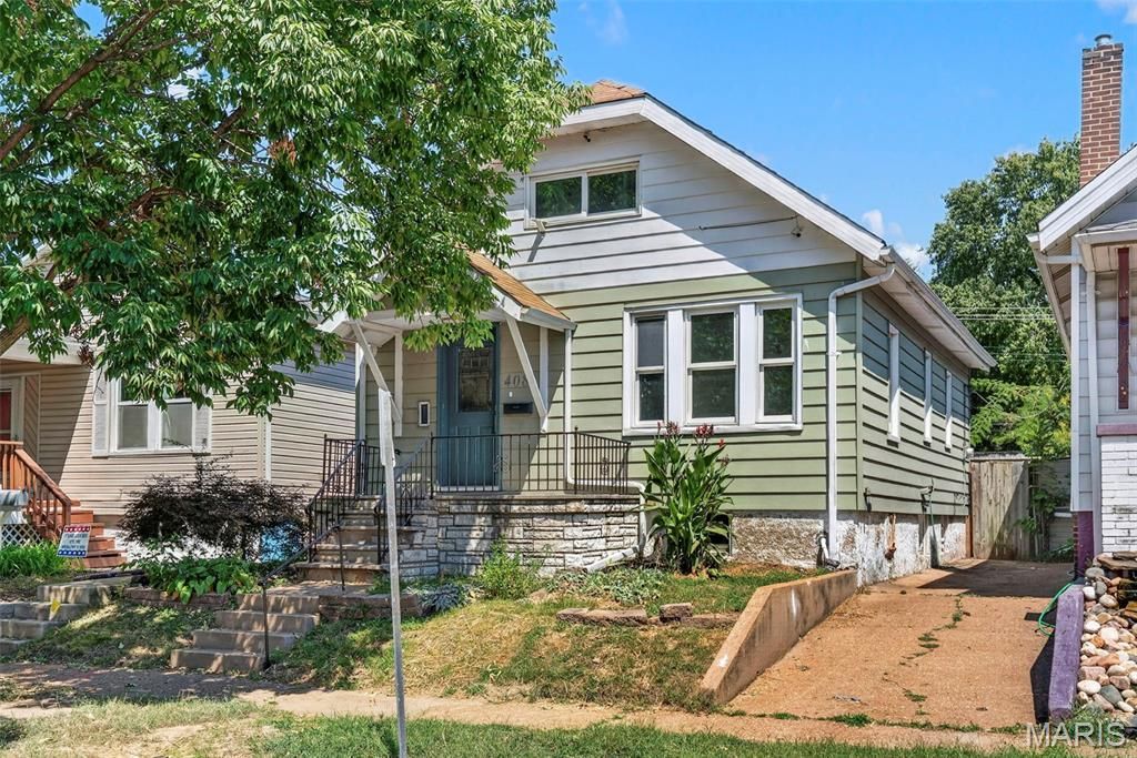 4081 Burgen Avenue , Saint Louis, MO 63116 Main Photo