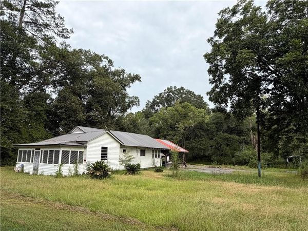 15069 SHELLY Road , Natalbany, LA 70451