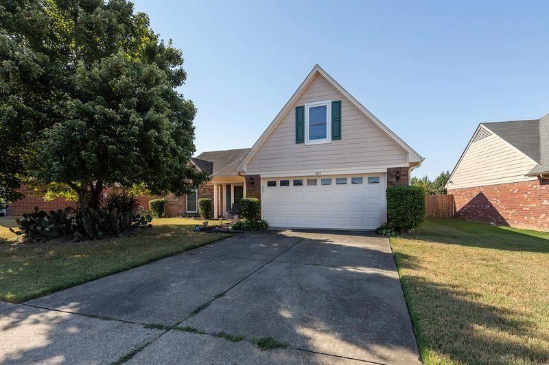 4397 BRADFORD DR Horn Lake, MS 38637