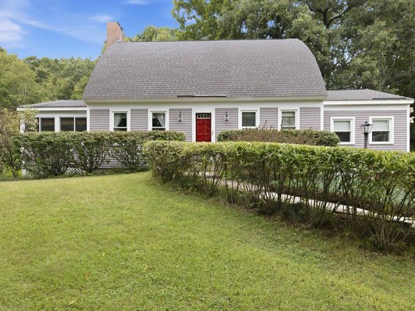 8 Hollow Road, Bow, NH 03304