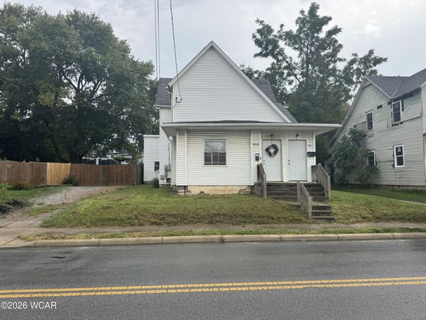 842 W Wayne Street, Lima, OH 45801