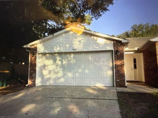 904 Pineview Boulevard, Fort Walton Beach, FL 32547