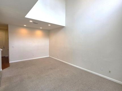 9229 Lone Wolf Circle, Reno, NV 89506 Photo
