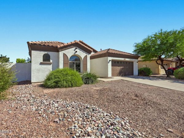 2132 E REDWOOD Drive, Chandler, AZ 85286