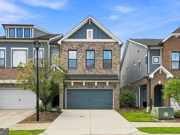260 Walker Avenue, Roswell, GA 30076